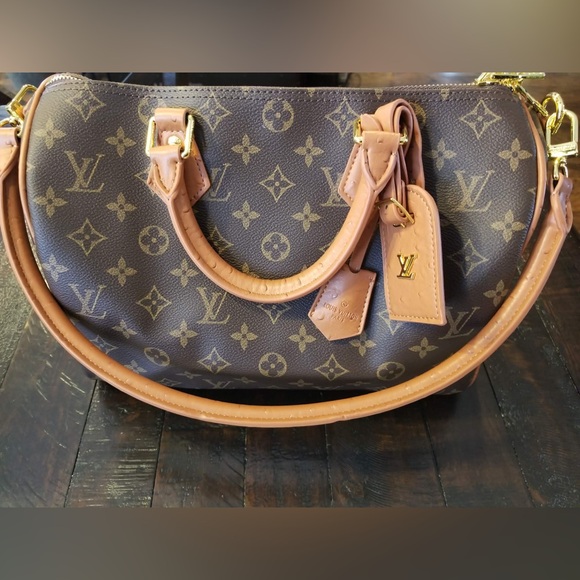 Louis Vuitton Tan and Brown Monogram Satchel - Picture 3 of 7